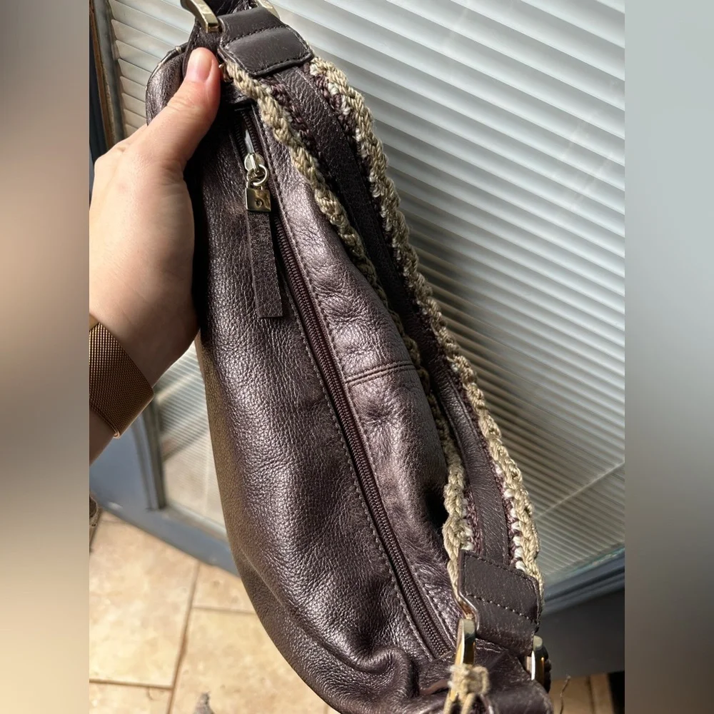 The Sak Metallic Bronze Brown Leather Small Crochet Shoulder Bag Y2K Boho